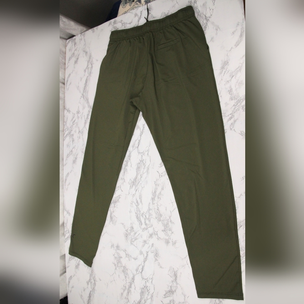 Green Zyia Joggers Size Medium - Picture 4 of 9